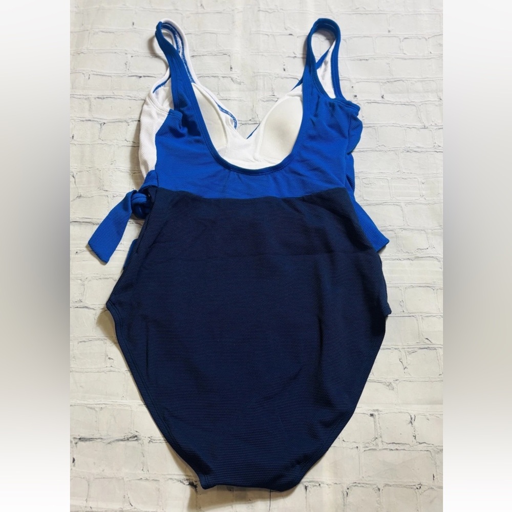 Tommy Bahama Island Cays Color Block Scoop Back One Piece Swimsuit Size 12 NWT - Picture 4 of 8